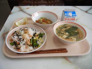 給食の写真2