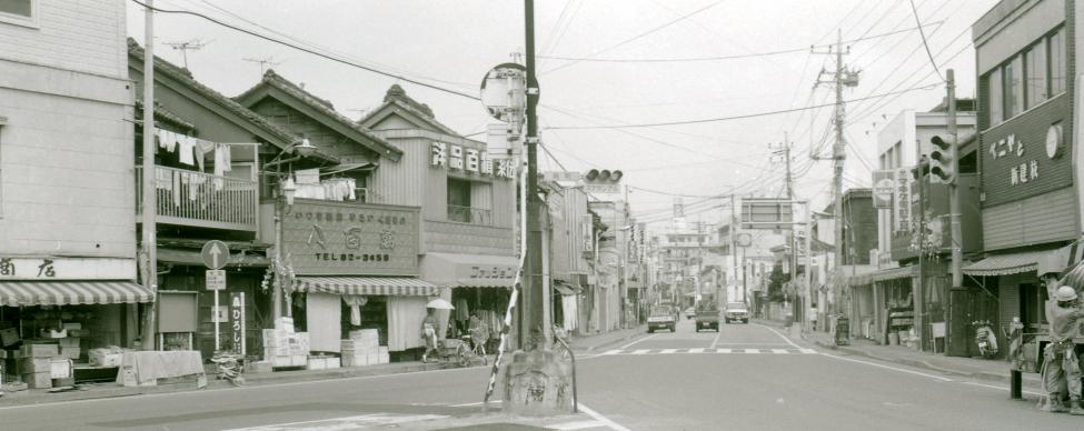 松戸市立図書館前　松戸神社祭礼　昭和61年（1986）10月