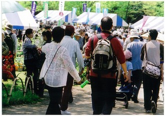 花とみどりのお祭りの写真