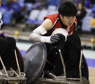 プレー中の羽賀選手