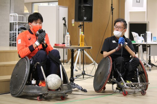 トークショーでの羽賀選手と乗松選手