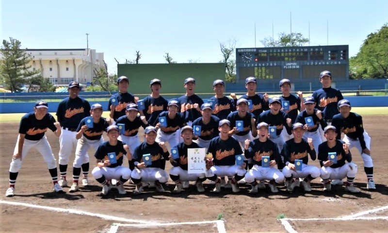 県大会で優勝した松戸BCの集合写真