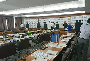 選考委員会