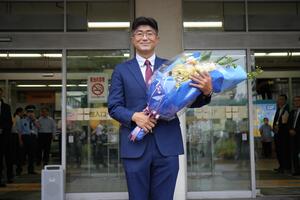初登庁の様子